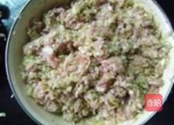 圆白菜肉紫菜水饺的做法图解6