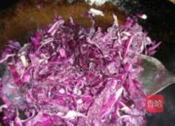 姜丝紫甘蓝的做法图解4