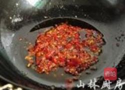 剁椒蒸鸭血豆腐的做法图解3
