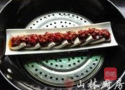剁椒蒸鸭血豆腐的做法图解4