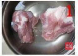 冬瓜大骨玉米煲的做法图解1