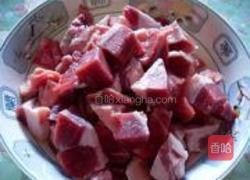 西红柿牛肉汤的做法图解1