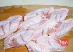 粉蒸鸡翅的做法图解1