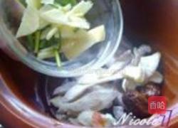 淮杞蜜枣煲瘦肉的做法图解7