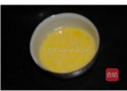 凉拌粉丝菠菜的做法图解1