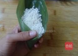 豆沙枣粽子的做法图解5