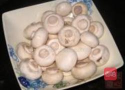 鸭肉炒口蘑的做法图解2