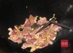 鸭肉炒口蘑的做法图解4