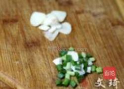 蚝油手撕包菜的做法图解3