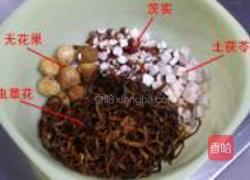 茯苓虫草花汤的做法图解1