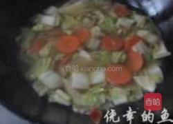 酸辣白菜粉丝煲的做法图解3