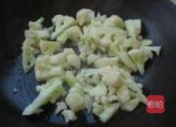 菜花烧鹌鹑蛋的做法图解5