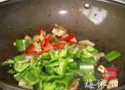 榨菜鸡丁的做法图解5