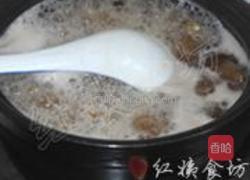 灵芝莲子百合粥的做法图解10