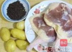 土豆花雕酒焖鸭块的做法图解1