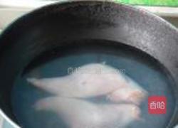 鲜辣蘸水兔的做法图解1