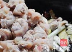 卤水猪蹄的做法图解4