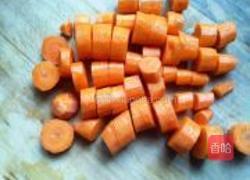 黑小米萝卜粥的做法图解3