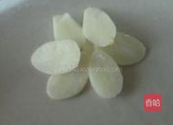 油豆腐炒辣椒的做法图解3