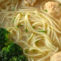 鸡汤虾丸面的做法[图]