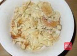 韭菜炒鸡蛋的做法图解2