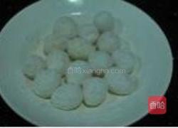 醋熘琥珀蛋的做法图解2