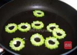苦瓜甘蓝的做法图解4
