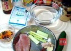 手撕鸡拌芥末凉粉的做法图解1