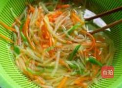 凉拌酸辣土豆丝的做法图解2