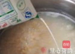 香蕉奶香麦片粥的做法图解4