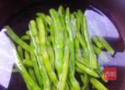 辣炒四季豆丝的做法图解1