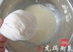 莲藕大肉包子的做法图解2