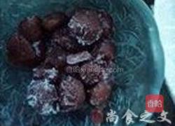 樱桃红烧鸡腿的做法图解3