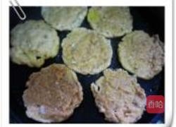 煎鱼饼的做法图解5