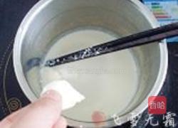 双色果冻慕司的做法图解4