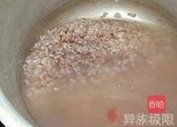 养血养颜保湿抗皱粥的做法图解4