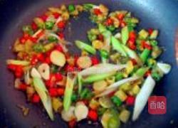 酸汤肥牛双拼的做法图解4