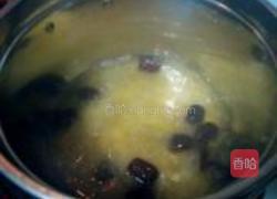 燕窝银耳莲子羹的做法图解4