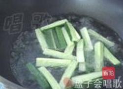 山楂蜜汁黄瓜条的做法图解6