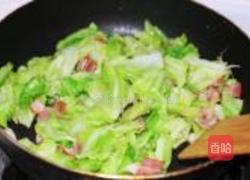 培根手撕圆白菜的做法图解4