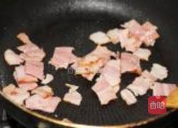 培根手撕圆白菜的做法图解2