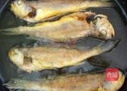 红烧小黄鱼的做法图解5