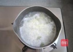 鲜玉米水果粥的做法图解6