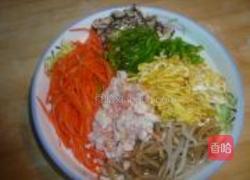 用馄饨皮做春卷的做法图解1