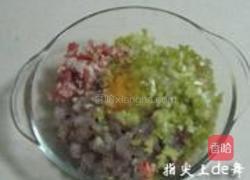 虾仁韭黄馄饨的做法图解4