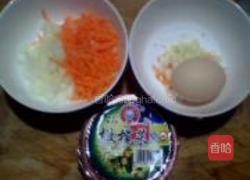 橄榄菜鸡蛋饼的做法图解1