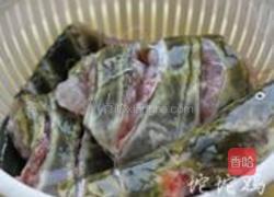 剁椒粉蒸鲶鱼的做法图解1