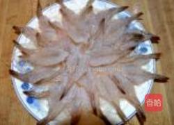 蒜蓉粉丝蒸虾的做法图解3