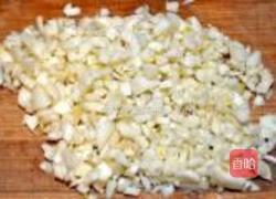 蒜蓉粉丝蒸虾的做法图解4