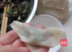蒸荠菜鲜肉馄饨的做法图解7